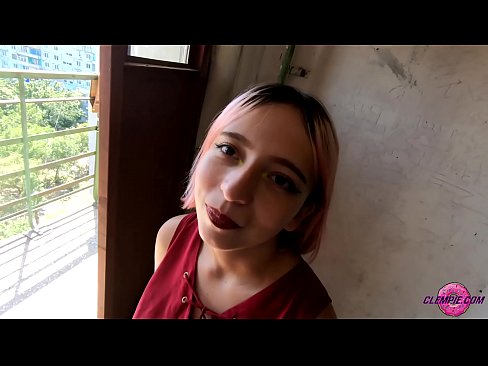 ❤️ د شاګرد حساسیت په بهر کې یو اجنبی سړی وخوري - د هغه په مخ کې ❌ ❌️❤